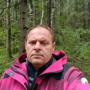  ,   Leon, 44 ,   