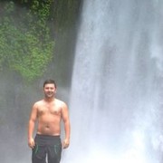  ,   Maxim, 52 ,     , c 
