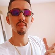  -,  Lorenzo, 28