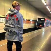  ,   , 28 ,   ,   