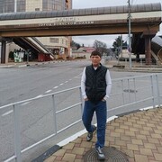  ,   Nizomiddin, 25 ,  