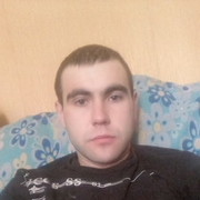  ,  Maksim, 30