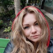 ,  Tatiana, 28