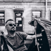  ,  Andriyan, 40