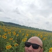  ,  Ruslan, 41