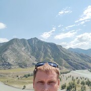  ,  Gleb, 32