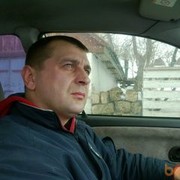  ,   Valeri, 49 ,   ,   , c 