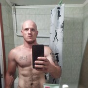  ,  BagdasaR, 32