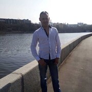  ,   Alex, 44 ,   , 