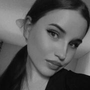 ,  Ksenia, 21