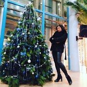  ,   Viktorija, 43 ,   ,   