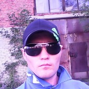  ,  Ruslan, 44