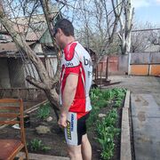  ,  Alex, 38