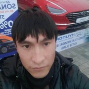  ,  Sirojiddin, 33