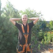  ,   Santyago, 40 ,   