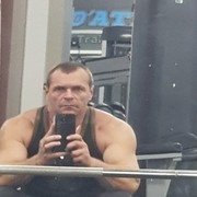  ,   Maks, 46 ,  