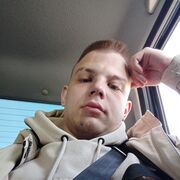  ,  Oleg, 28