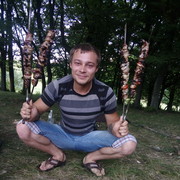  ,  Alex, 35