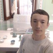  ,  Ulugbek, 34