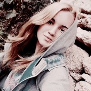  ,  Inga, 26