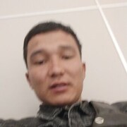  ,  Fozil, 26