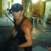  ,   Leon, 35 ,     , c 