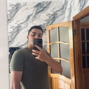  ,  Amal, 23