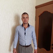  ,   Maksim, 36 ,   