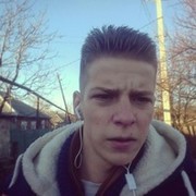  ,   Sasha, 27 ,   