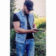 ���������� ������, ���� ������� Fucker, 32 ����, ������������ ��� ������, ����� � ���������, c�������� ���������