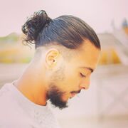  Chamigny,  Yahya, 24