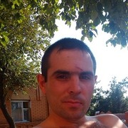  ,  Aleks, 35