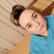  ,   Anastasia, 41 ,  