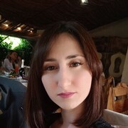  , 