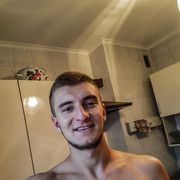   ,  Andriy, 27