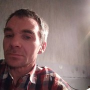  ,   Robert, 48 ,   