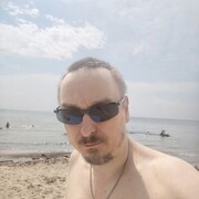  ,   Alex, 47 ,   ,   