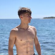  ,   Alexandru, 21 ,   ,   