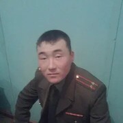  ,  Oleg, 37