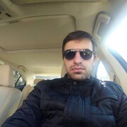  ,   Miro, 24 ,   