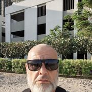  ,  Latif, 49