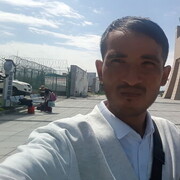  ,  Dauren, 31