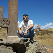  ,   Vahe, 41 ,   