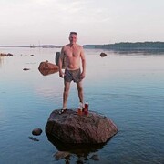  ,   Maxim, 37 ,   ,   