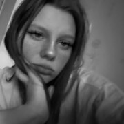  ,   Milena, 20 ,  