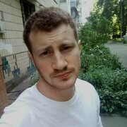  ,  Vadim, 31