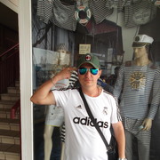  ,   Petr, 42 ,   ,   , c 