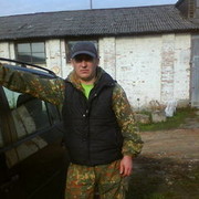  ,   Mihaei, 40 ,  