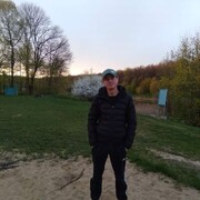  ,   Nik, 42 ,   c 