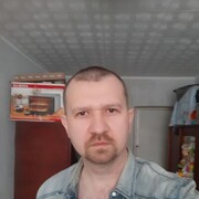  ,  Maksim, 33